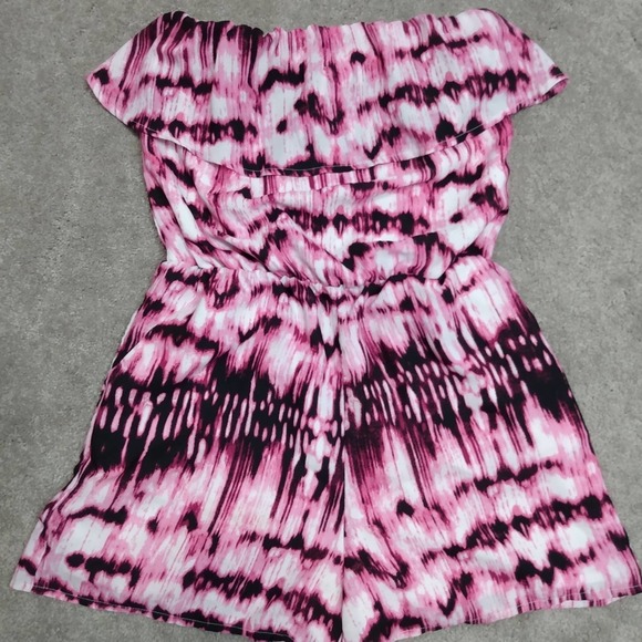 Decree strapless pink tie dye romper with pockets - Picture 5 of 5
